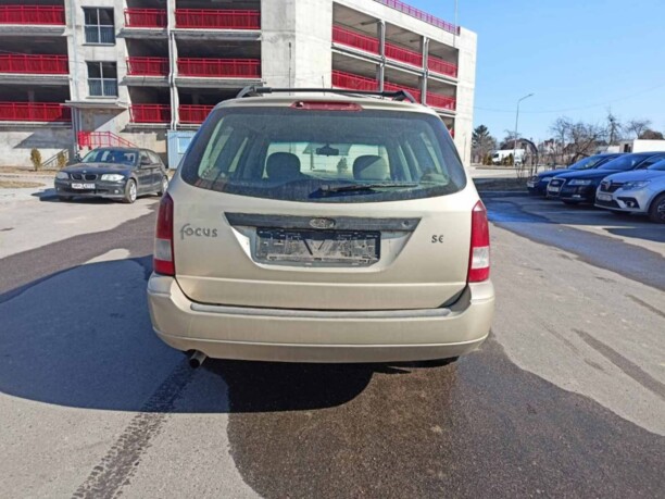 Ford Focus I · Рестайлинг, 2002 г.