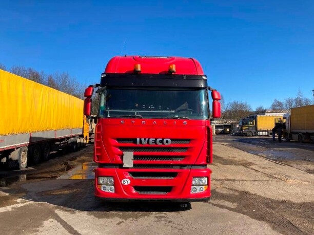 Iveco Stralis AS 440 S45T/P, 2011 г.