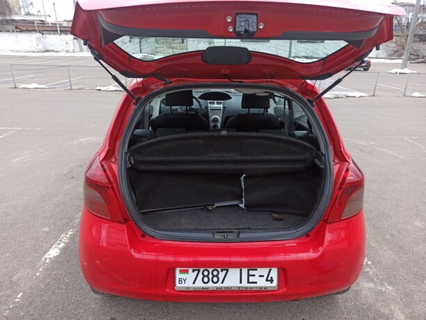 Toyota Yaris II (XP9), 2008 г.