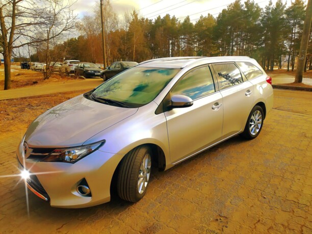 Toyota Auris II (E180) · Рестайлинг, 2015 г.