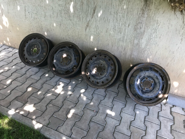 Volvo R15 195/65 15x15 5x108 4 шт.