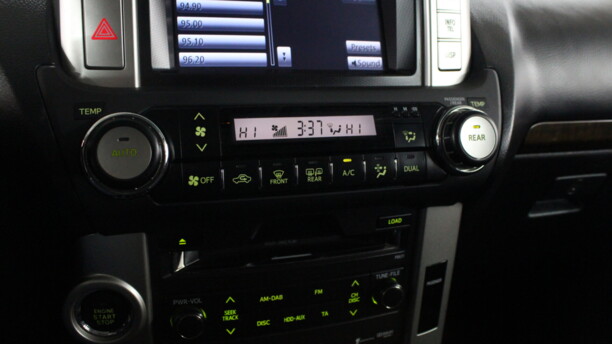 Toyota Land Cruiser Prado J150, 7 мест, 2011 г.