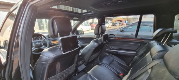 Mercedes-Benz GL-Класс X164 (Рестайлинг), 7 мест, 2010 г.