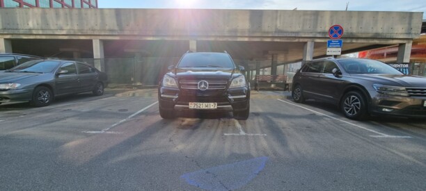 Mercedes-Benz GL-Класс X164 (Рестайлинг), 7 мест, 2010 г.