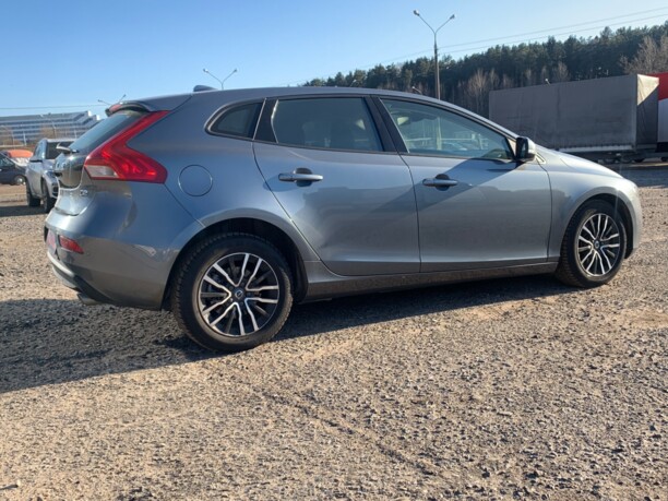 Volvo V40 II · Рестайлинг, 2018 г.