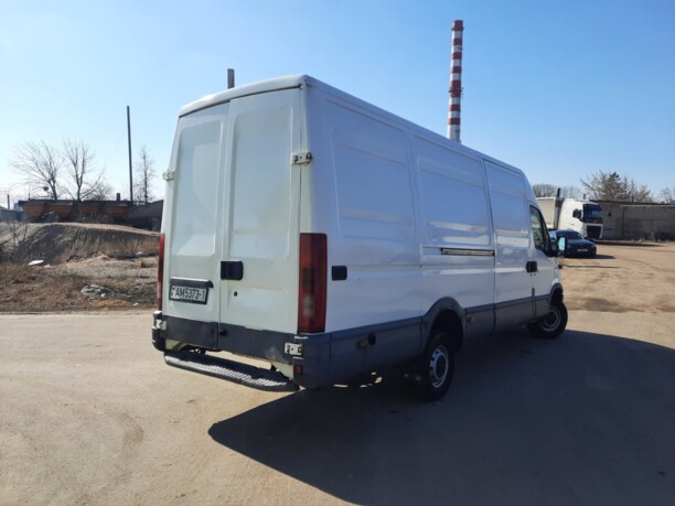 Iveco Daily 35S12, 2004 г.
