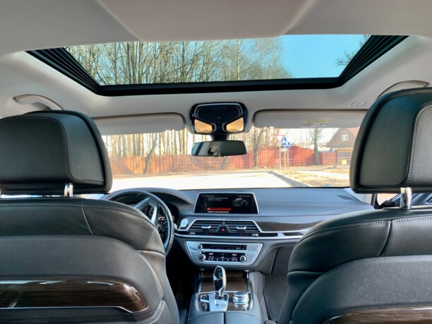 BMW 7 серия G12 (Long), 2017 г.