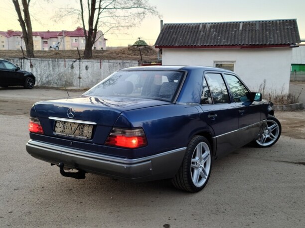 Mercedes-Benz E-Класс W124, S124, C124, A124, 1992 г.
