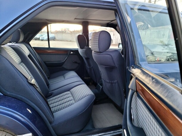 Mercedes-Benz E-Класс W124, S124, C124, A124, 1992 г.