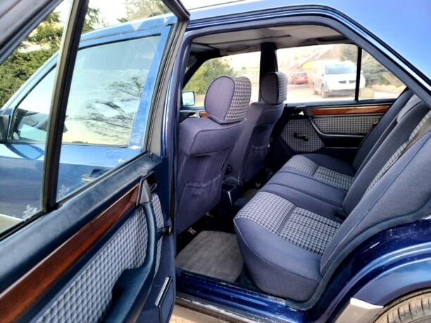 Mercedes-Benz E-Класс W124, S124, C124, A124, 1992 г.