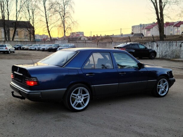 Mercedes-Benz E-Класс W124, S124, C124, A124, 1992 г.