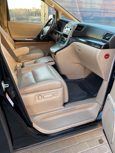 Toyota Alphard II · Рестайлинг, 2012 г.