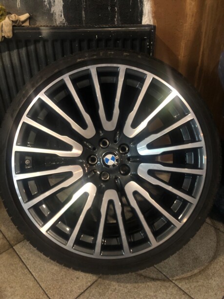BMW 10x21 5x112 4 шт.
