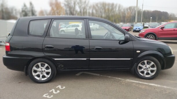 Kia Carens I · Рестайлинг, 2004 г.