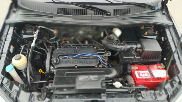Kia Carens I · Рестайлинг, 2004 г.