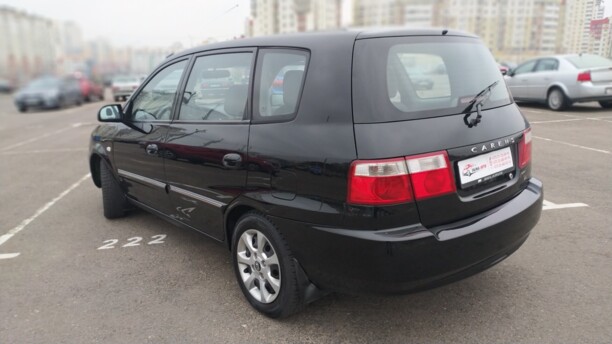Kia Carens I · Рестайлинг, 2004 г.