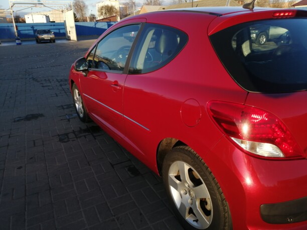 Peugeot 207 I · Рестайлинг, 2009 г.