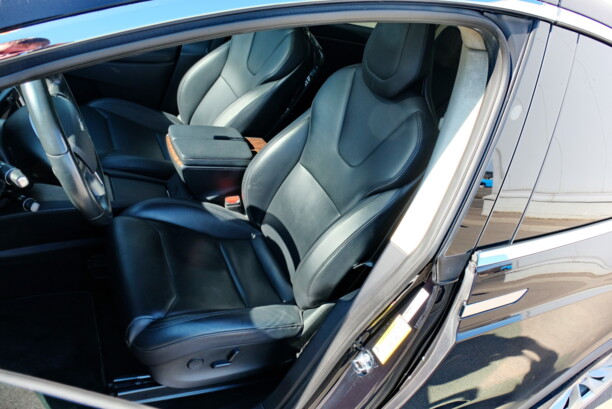Tesla Model X, 2018 г.