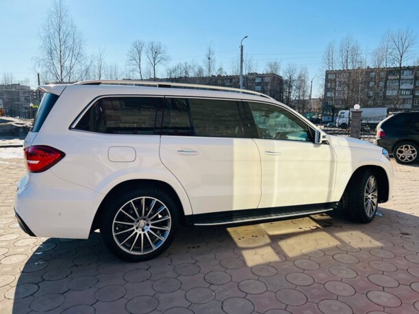 Mercedes-Benz GLS X166, 7 мест, 2016 г.