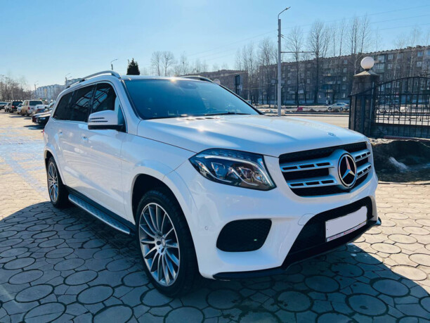 Mercedes-Benz GLS X166, 7 мест, 2016 г.