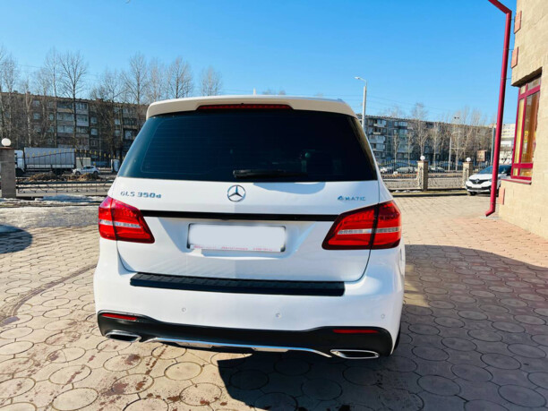 Mercedes-Benz GLS X166, 7 мест, 2016 г.