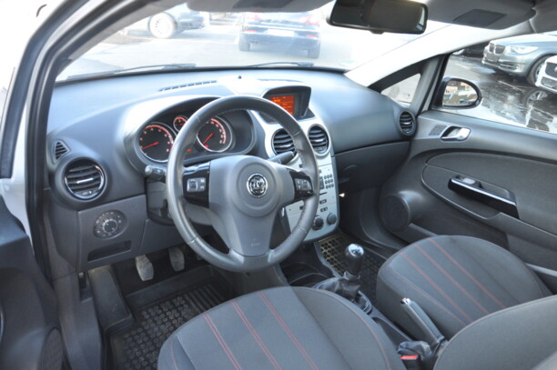 Opel Corsa D, 2010 г.