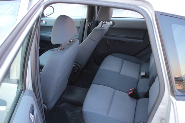Mitsubishi Colt VI, 2006 г.