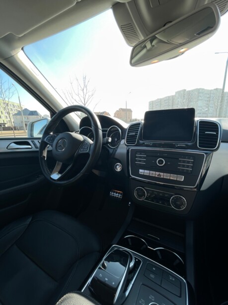Mercedes-Benz GLE W166, 2017 г.