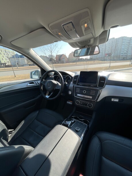 Mercedes-Benz GLE W166, 2017 г.