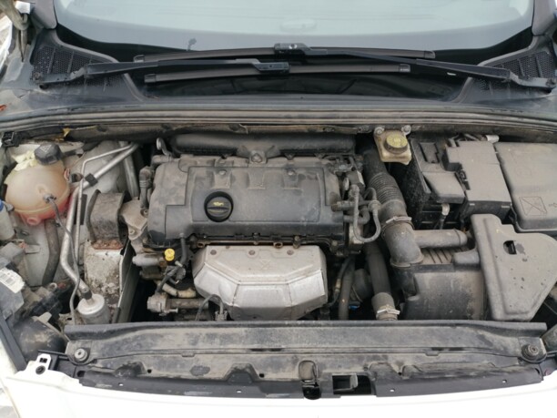 Peugeot 308 T7 · Рестайлинг, 2011 г.