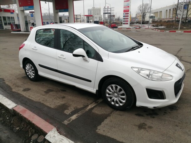 Peugeot 308 T7 · Рестайлинг, 2011 г.
