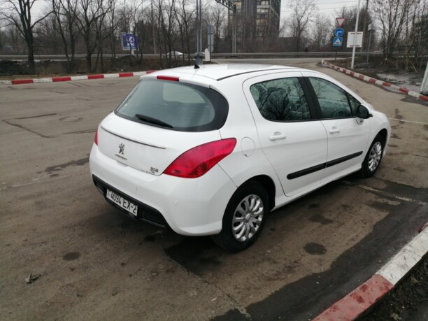 Peugeot 308 T7 · Рестайлинг, 2011 г.