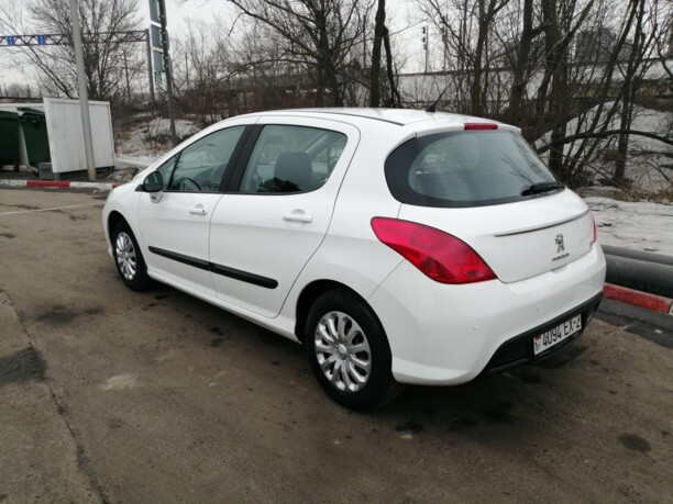 Peugeot 308 T7 · Рестайлинг, 2011 г.