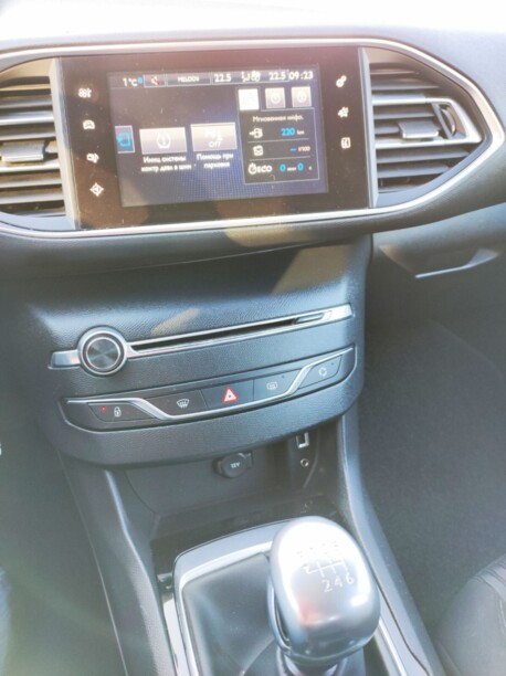 Peugeot 308 T9, 2017 г.