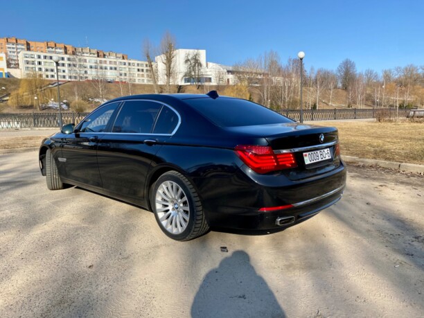 BMW 7 серия F02 (Long) · Рестайлинг, 2013 г.