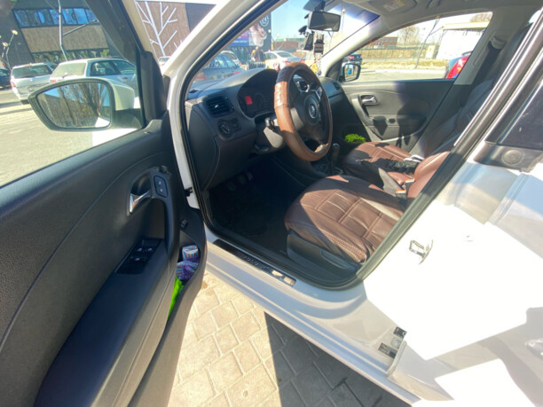 Volkswagen Polo Sedan I, 2011 г.