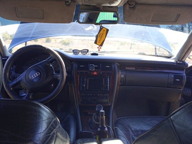 Audi A8 D2, 2000 г.