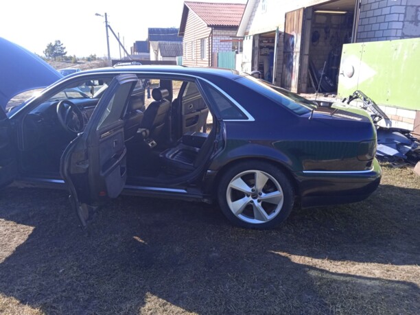 Audi A8 D2, 2000 г.