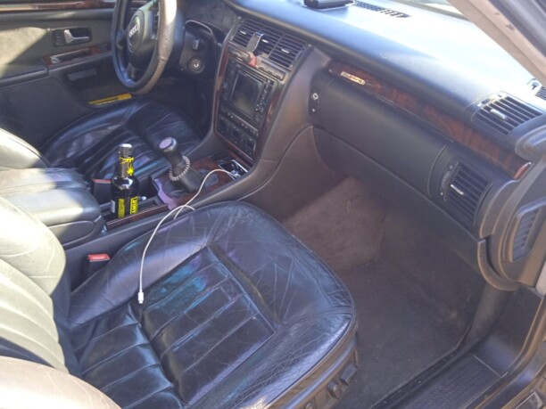 Audi A8 D2, 2000 г.