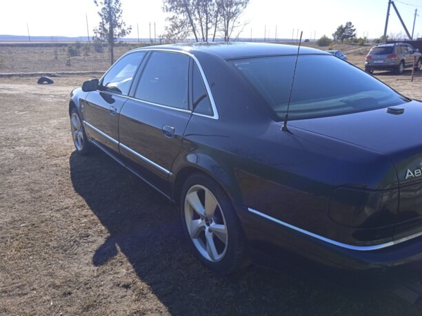 Audi A8 D2, 2000 г.