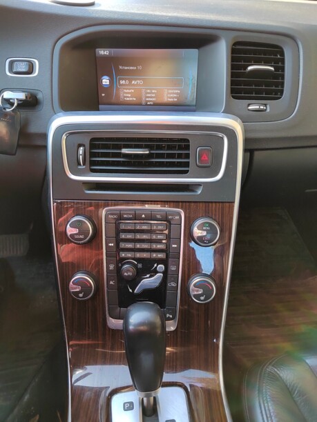 Volvo S60 II, 2011 г.