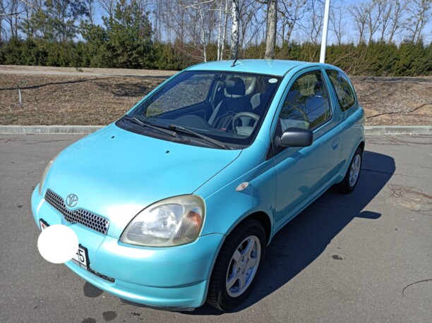 Toyota Yaris I (P1), 1999 г.