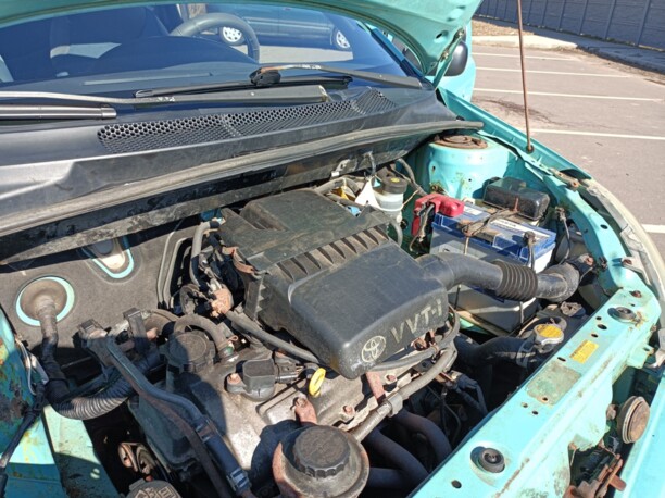 Toyota Yaris I (P1), 1999 г.
