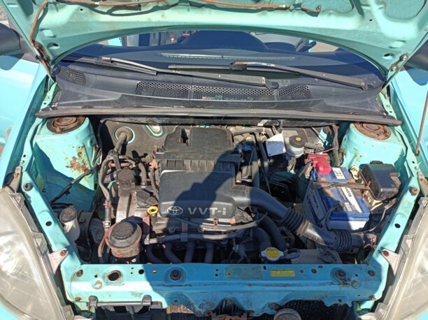 Toyota Yaris I (P1), 1999 г.