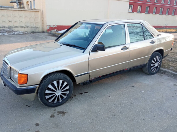 Mercedes-Benz 190 (W201), 1985 г.