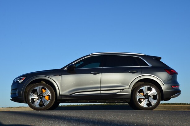 Audi e-tron, 2019 г.