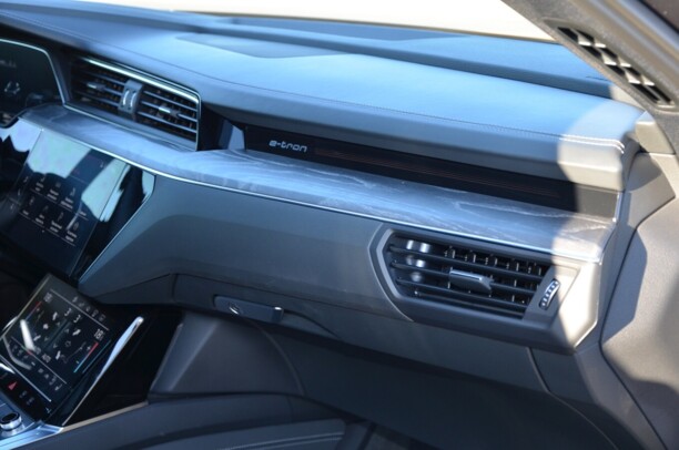 Audi e-tron, 2019 г.