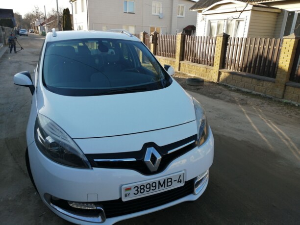 Renault Grand Scenic III · 2-й рестайлинг, 7 мест, 2013 г.