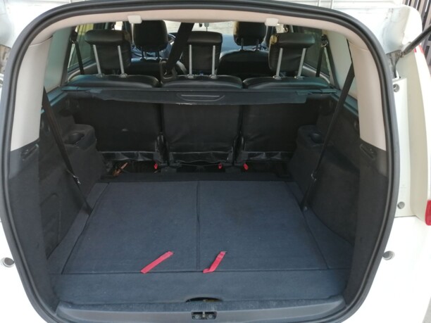 Renault Grand Scenic III · 2-й рестайлинг, 7 мест, 2013 г.