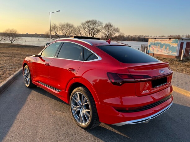 Audi e-tron, 2020 г.